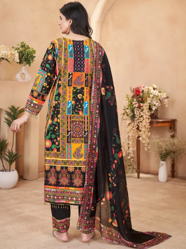 3 Piece – Lawn Suit #243 - Image 4