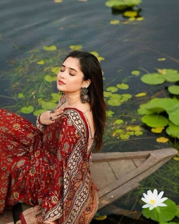 Silk Saree #248 - Image 8